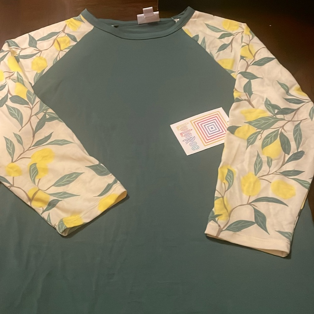 LulaRoe NWT LEMONS